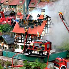 DJMiK WS Heppenheim (Bild: Großbrand in der Modellstadt)