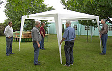  Grillfest 2011 (Bild: An die Pfosten, hebt)