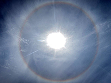 Vogesen 2012 (Bild: Naturschauspiel, Regenbogen um die Sonne)