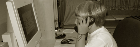  Service (Bild: hotline)